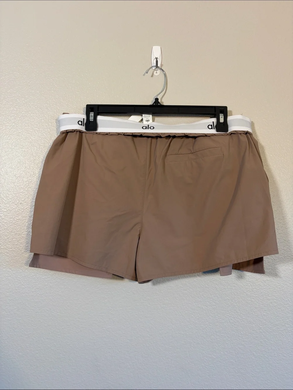 ALO Yoga Women's Dusty Rose Two-in-One Athletic Skort